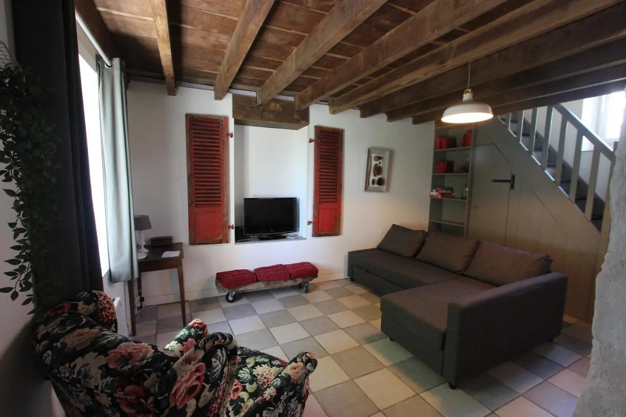 Holiday home Lava Lodge Espinasse France